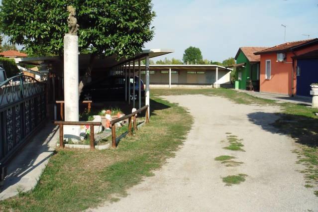 Eureka Azienda Agrituristica Каваллино Экстерьер фото